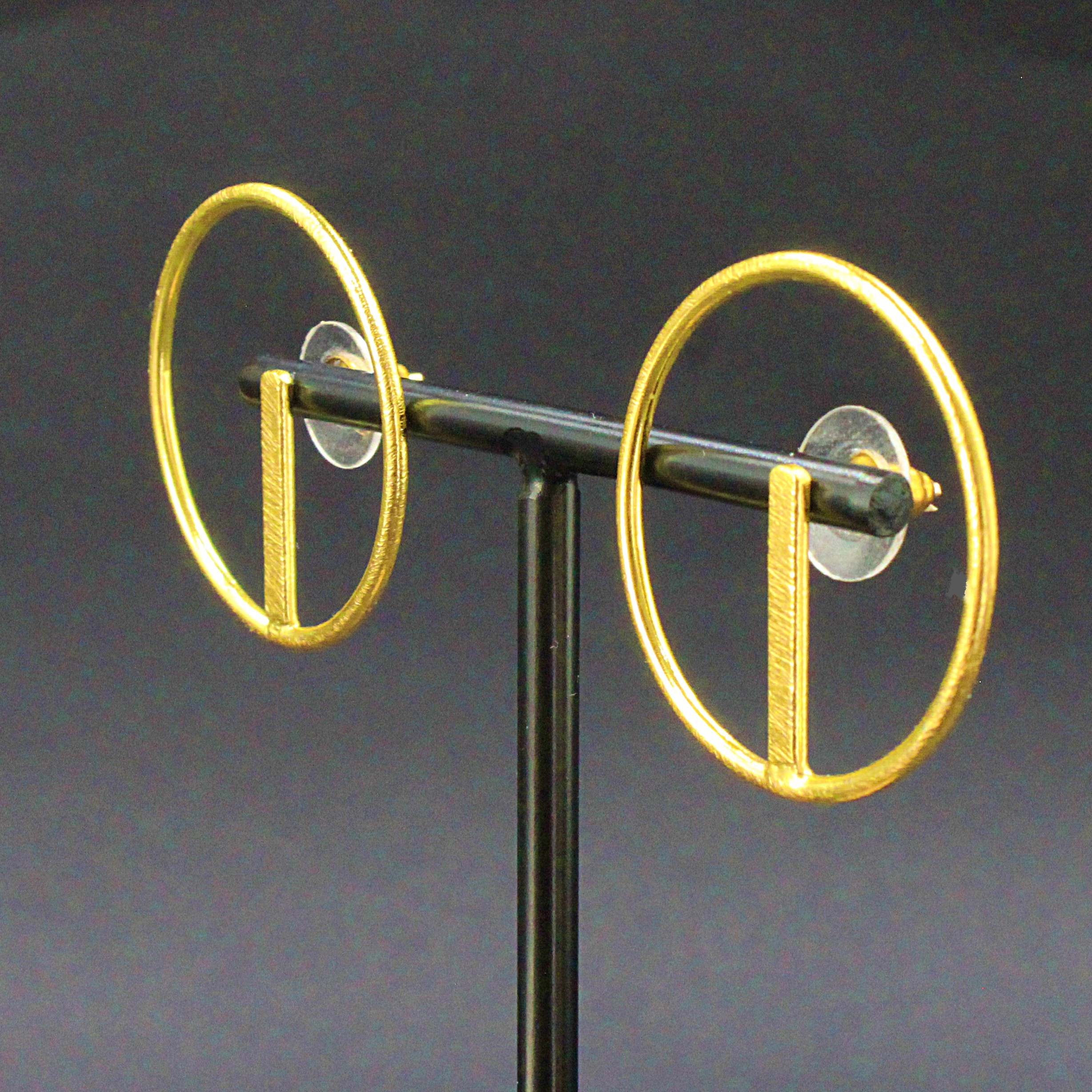 Pendientes SALERNO de diseño bañados en oro-0