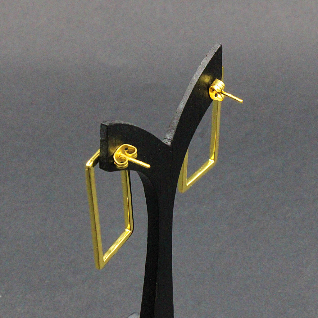 Pendientes SEMPLICE de diseño bañados en oro-3