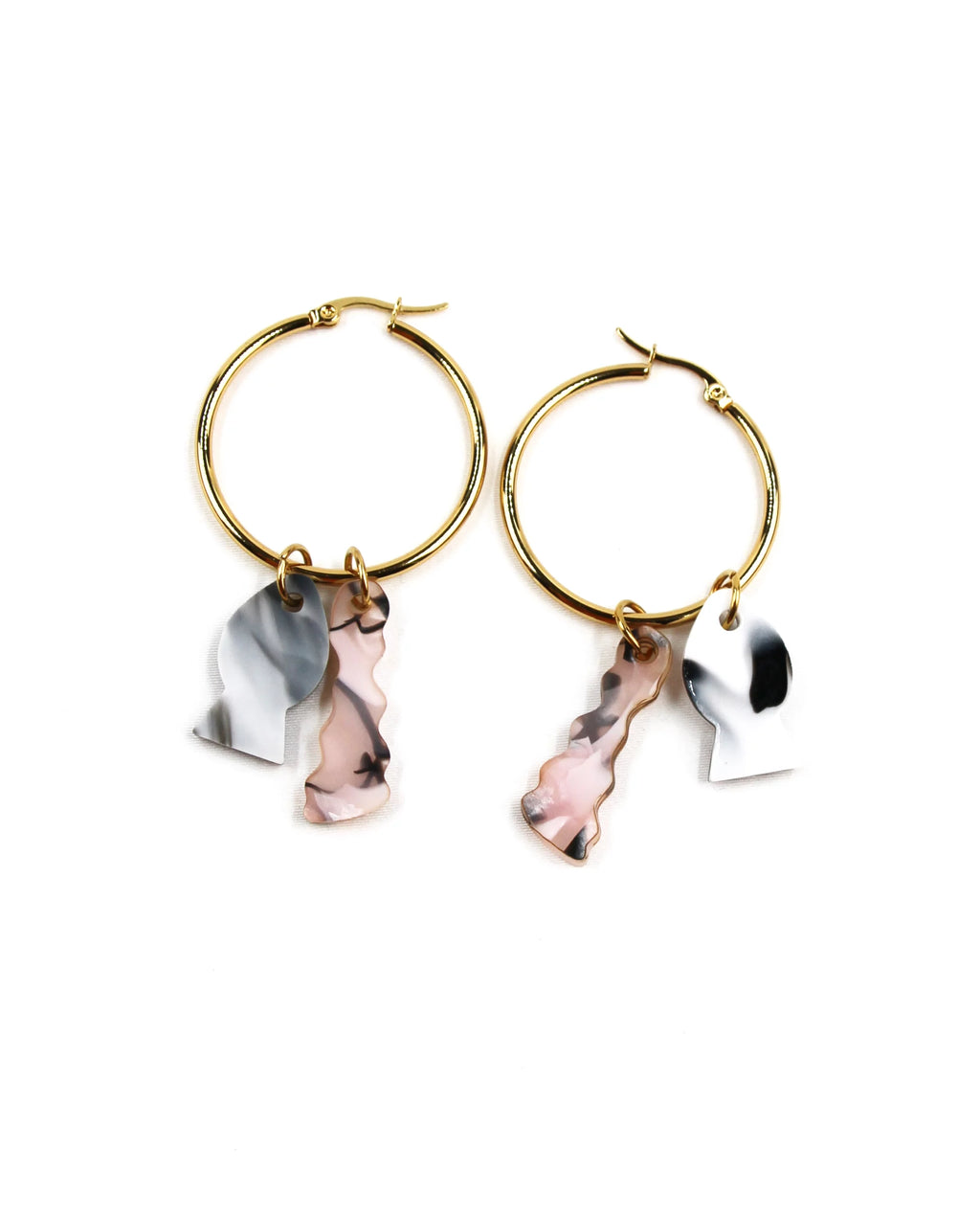 Pendientes aro dorado olas y pez-3